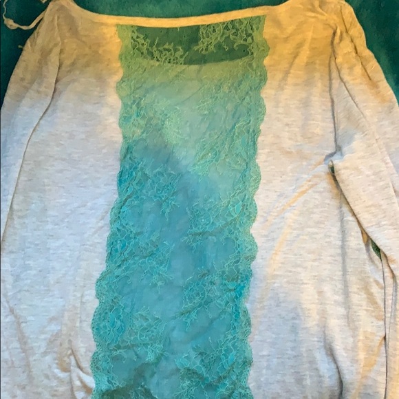 American Eagle Lace Back Top - Picture 3 of 3